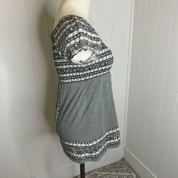 INC Gray Patterned Women's Top - Picture 5 of 13